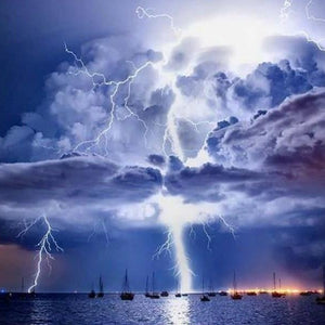 Catatumbo Lightning Paint by Diamonds