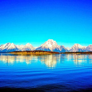 Snow Mountains & Beautiful Lake Diamond Painting