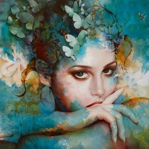 Stunning Lady Diamond Painting